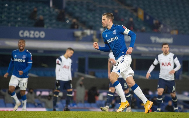 签下一名球 签下一名球